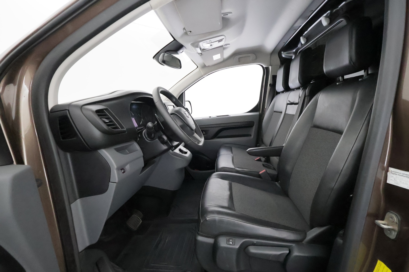 TOYOTA Proace 2017