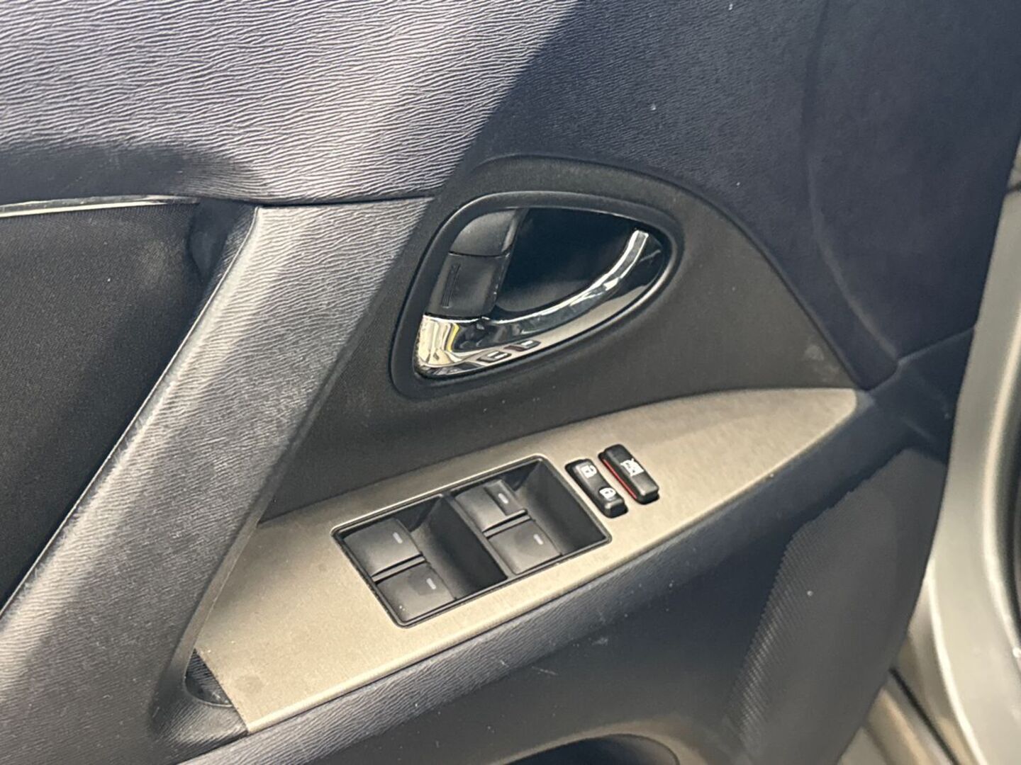 TOYOTA Avensis 2009
