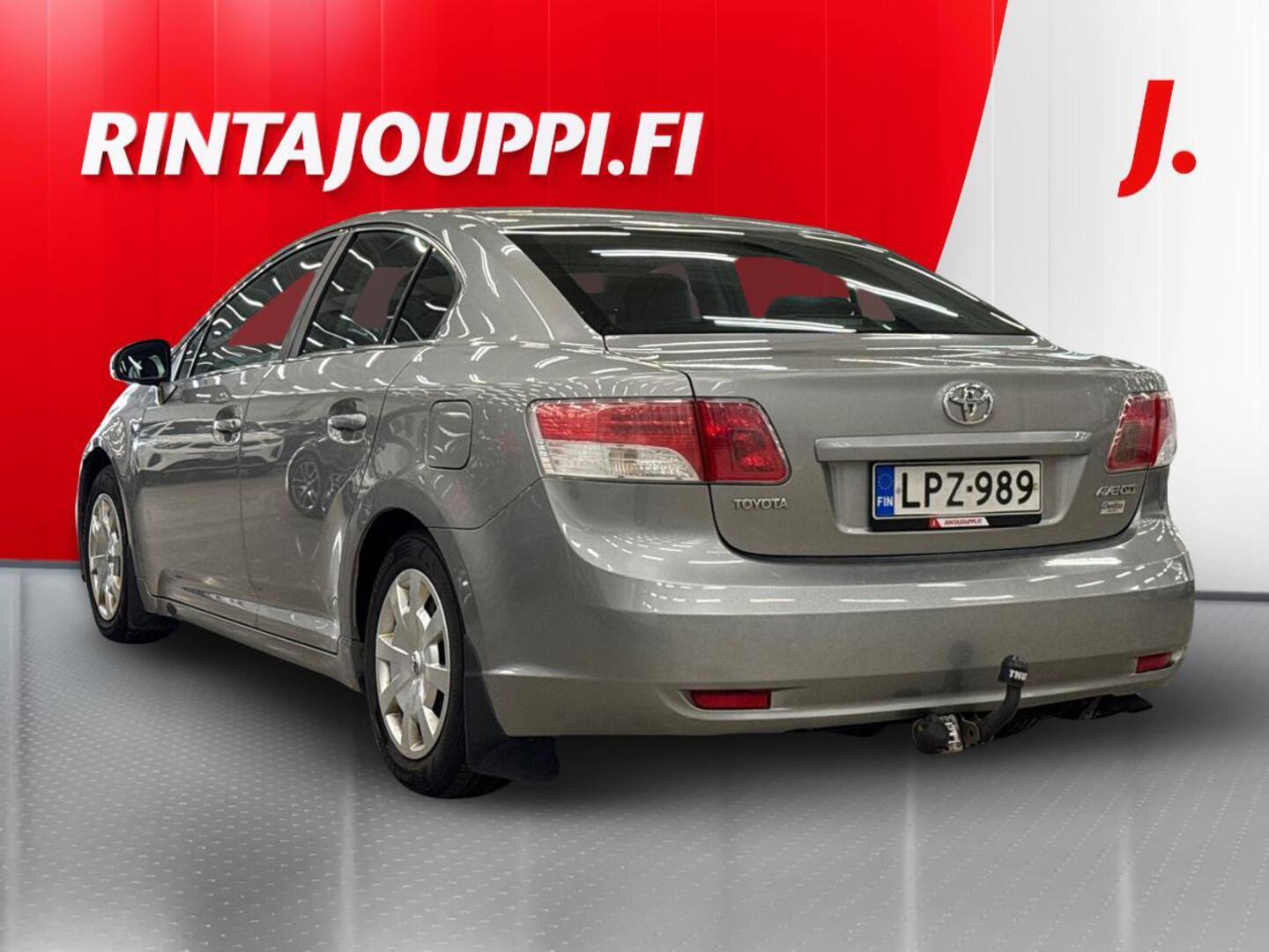 TOYOTA Avensis 2009