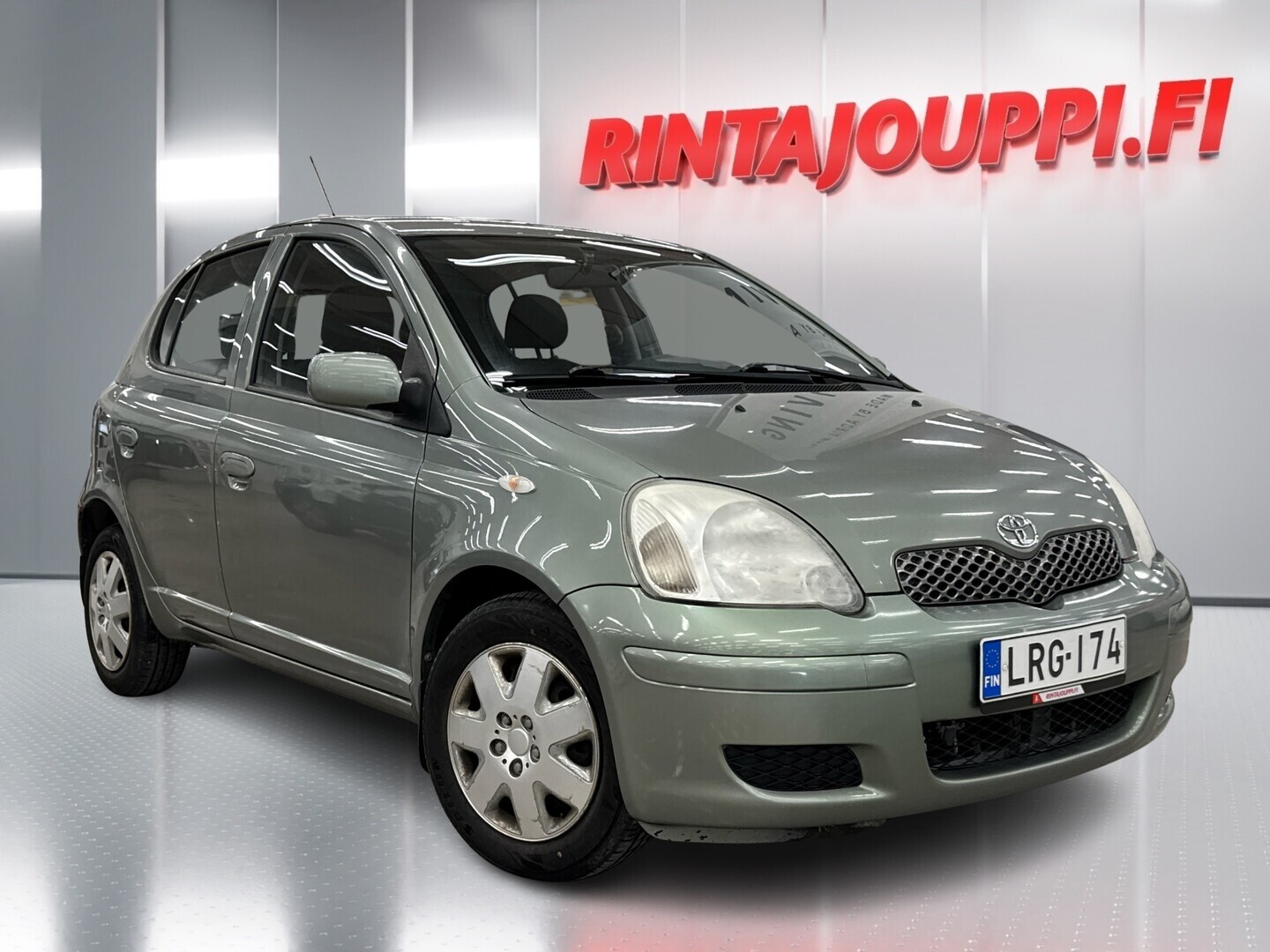TOYOTA Yaris 2004