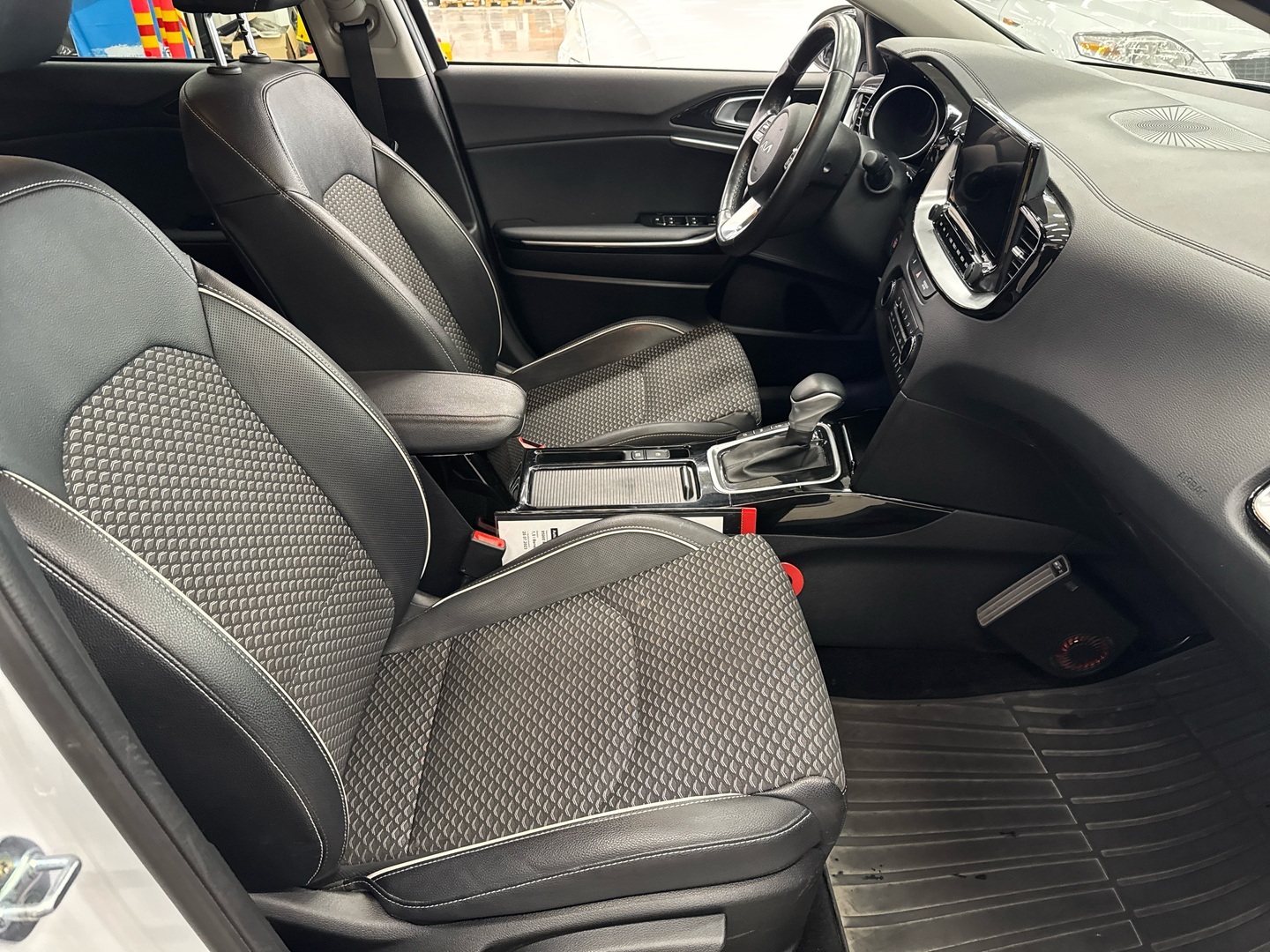 KIA XCeed 2023