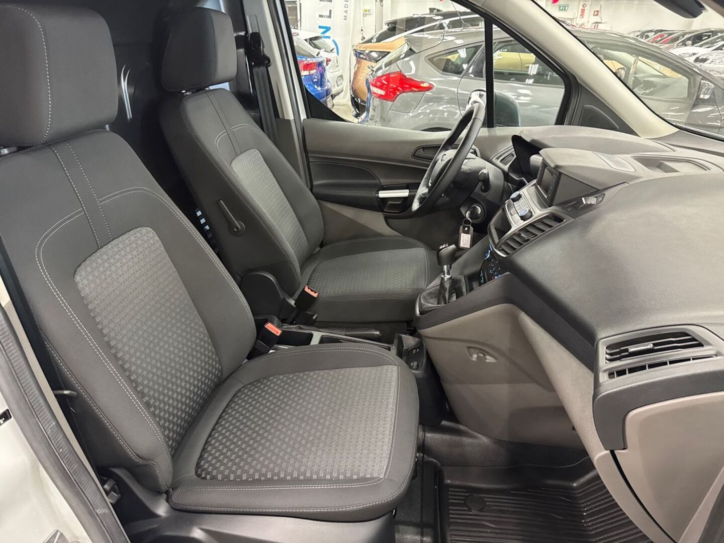 FORD Transit Connect 2025