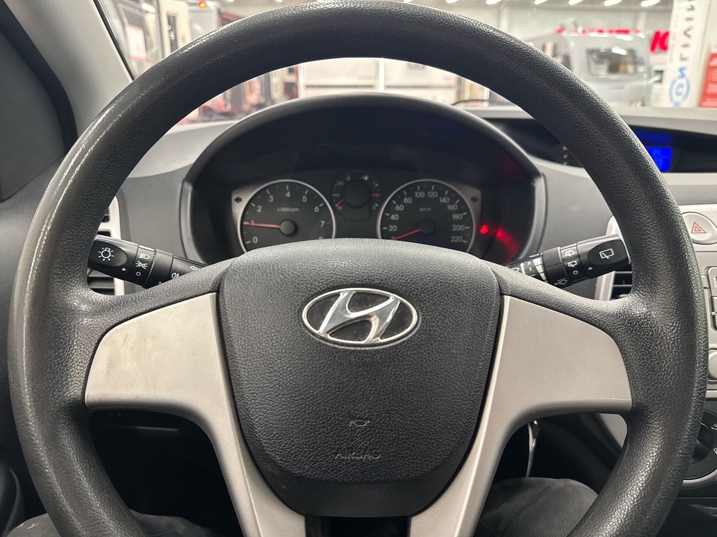 HYUNDAI i20 2012