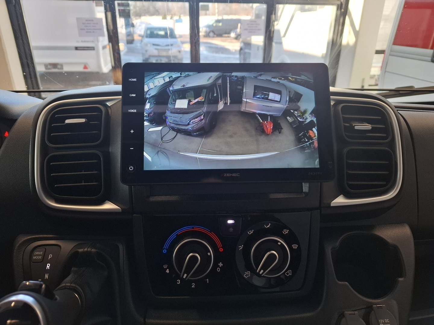 ADRIA MATRIX SUPREME 670 SL 2026