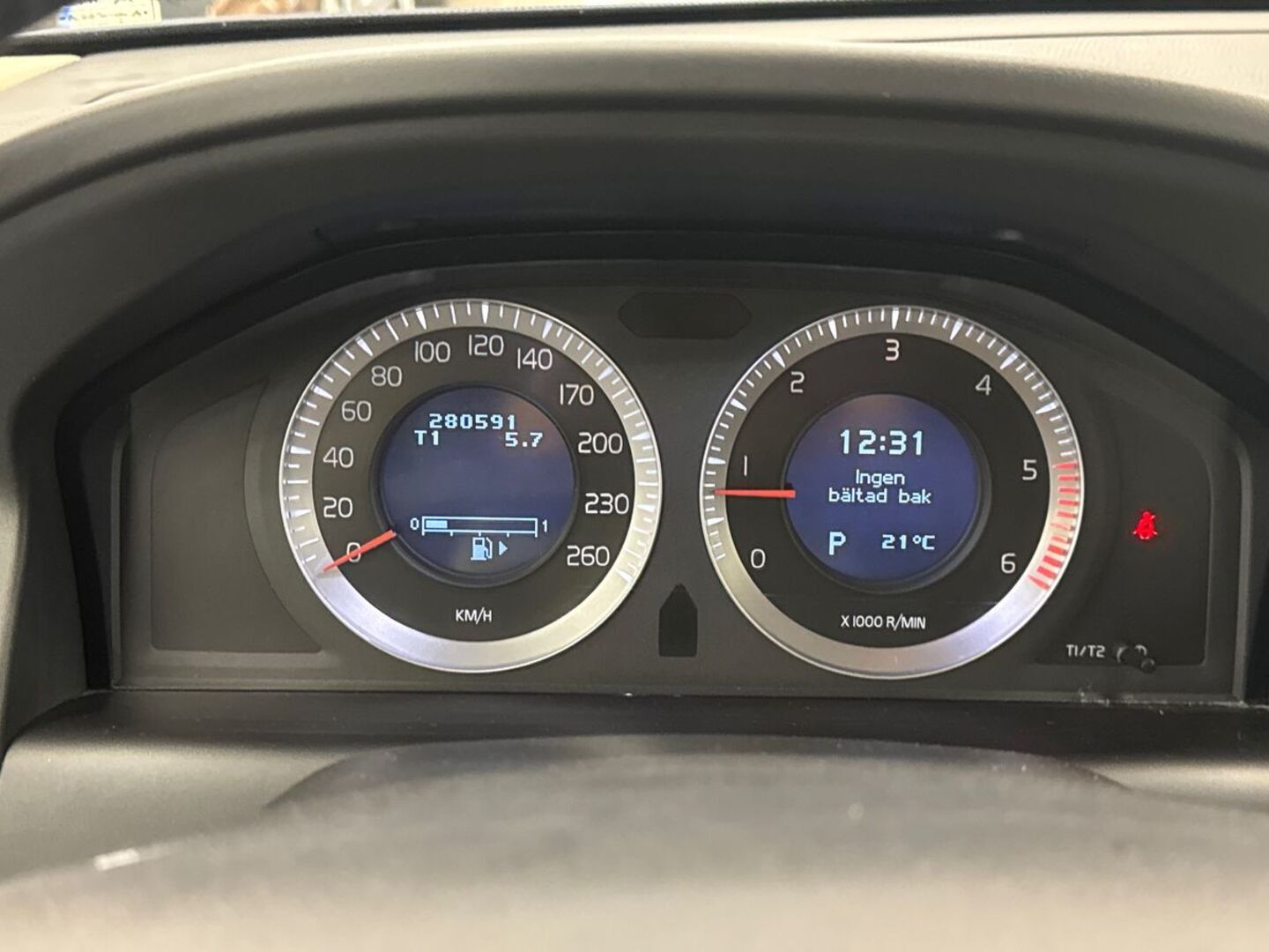 VOLVO XC60 2010
