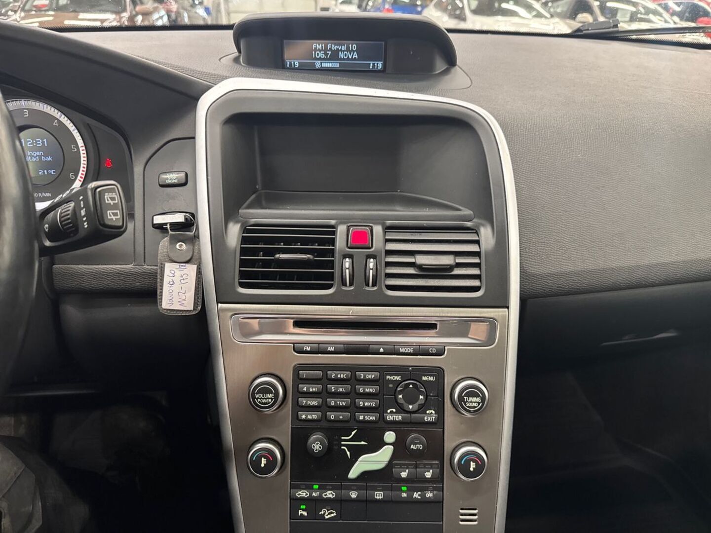 VOLVO XC60 2010