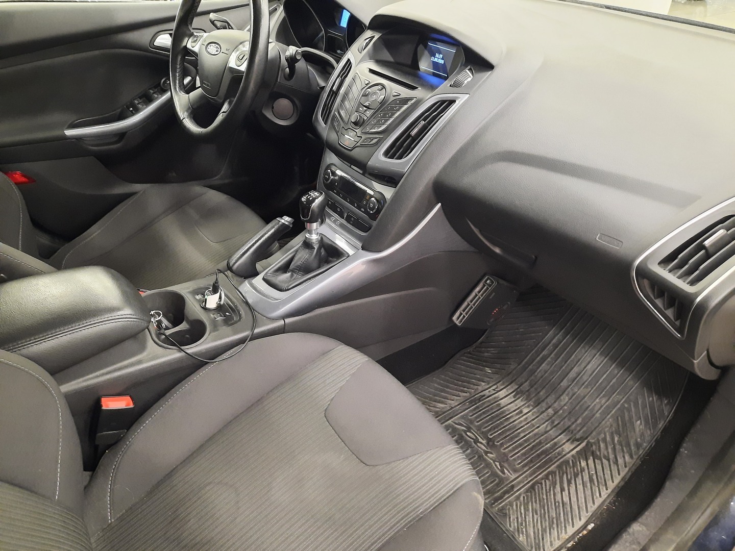 FORD Focus 2013