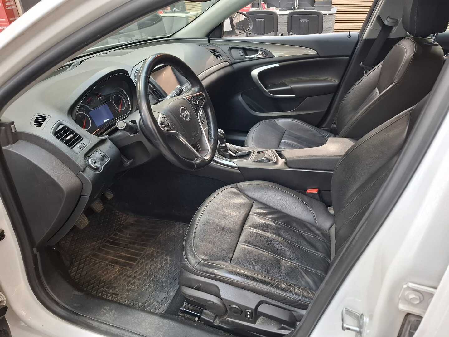 OPEL Insignia 2015