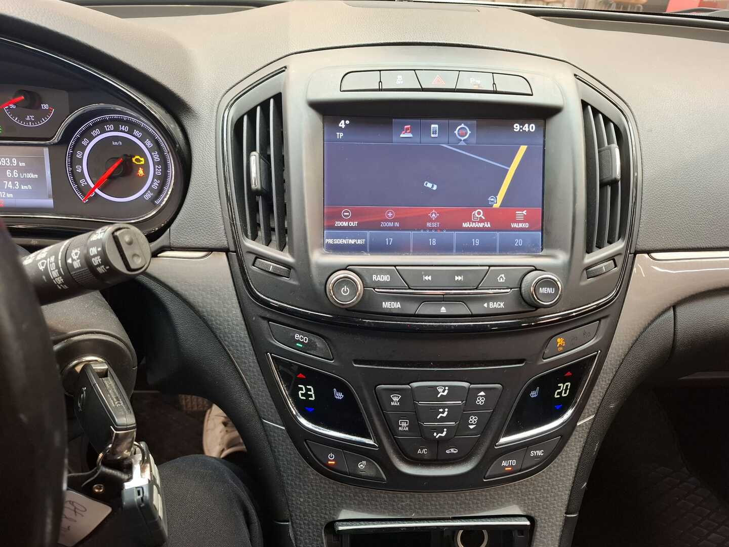OPEL Insignia 2015