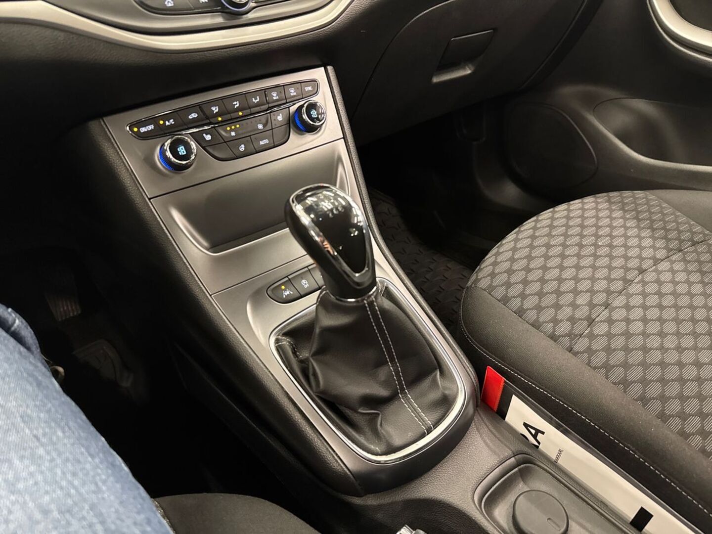 OPEL Astra 2018