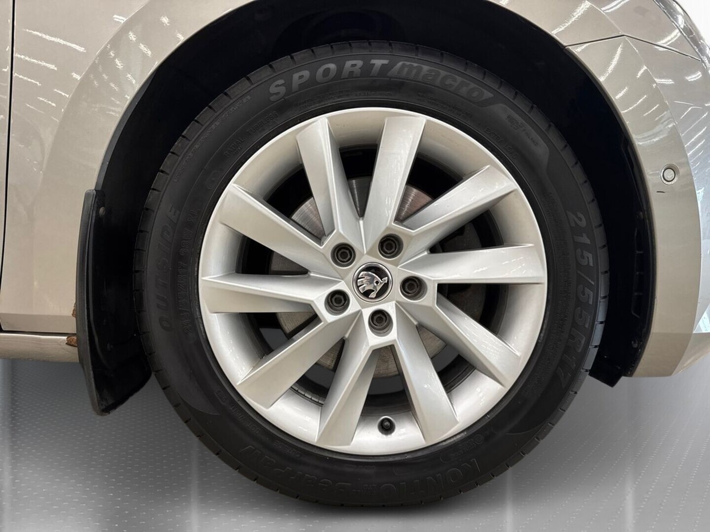 SKODA Superb 2017