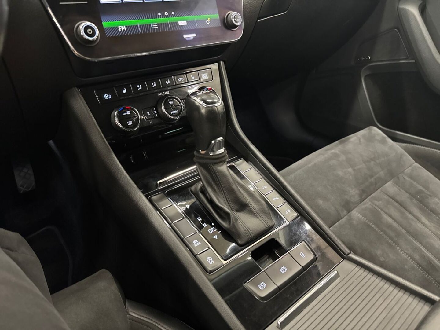 SKODA Superb 2017