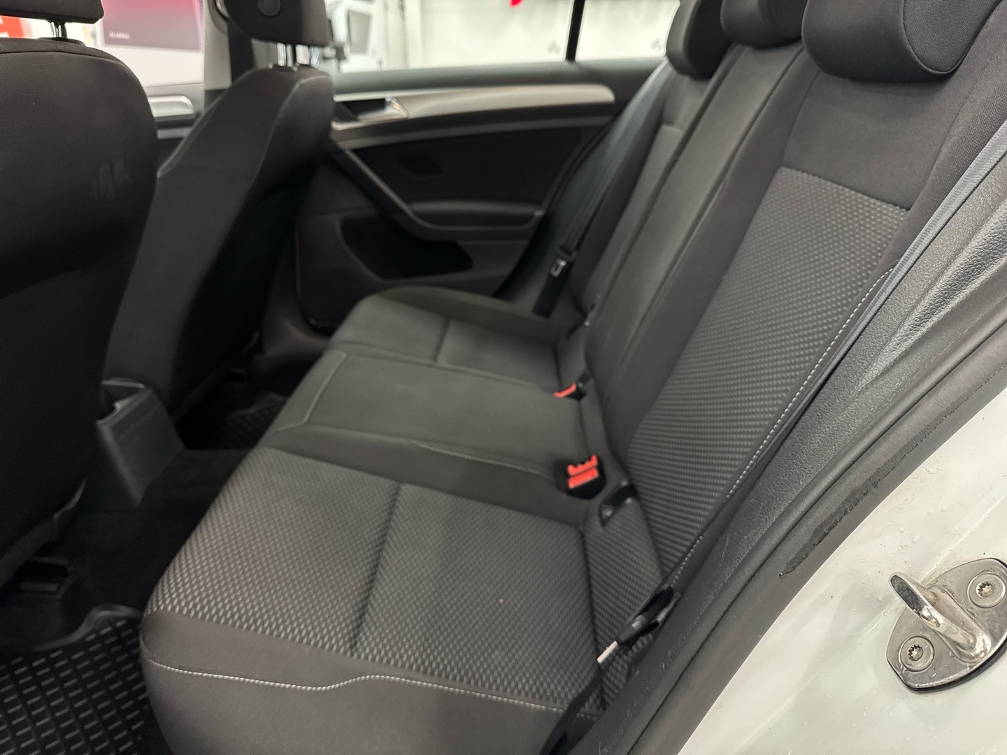 VOLKSWAGEN Golf 2018