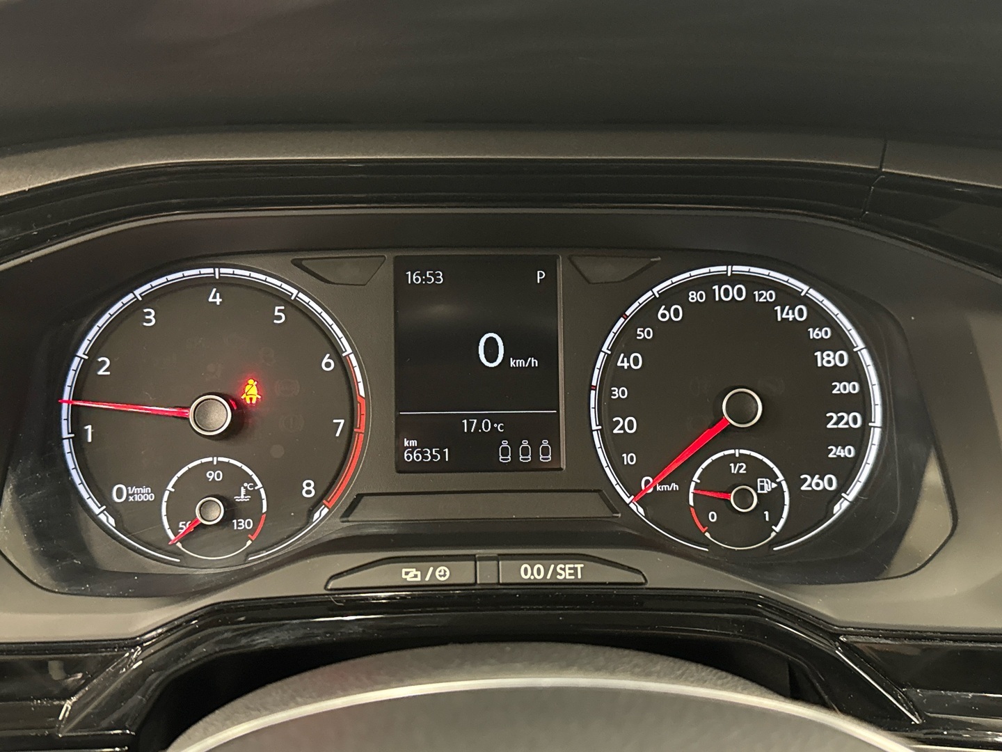 VOLKSWAGEN Polo 2018