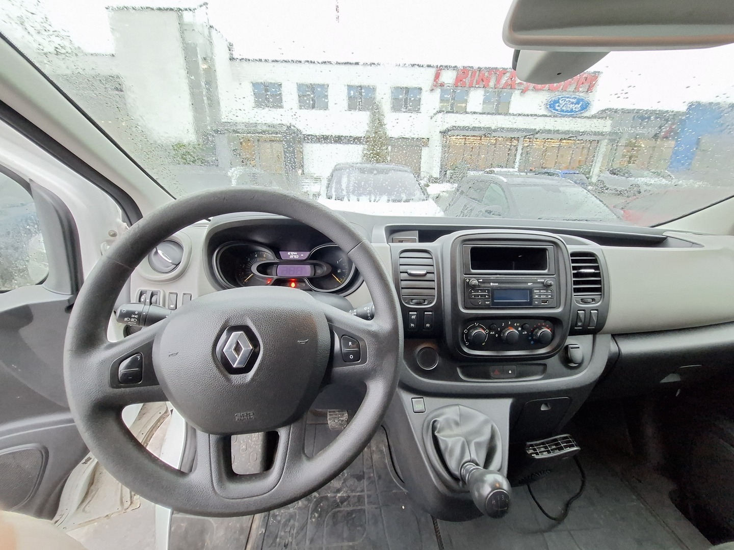 RENAULT Trafic 2016