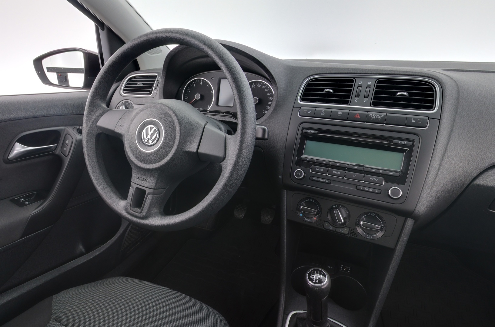 VOLKSWAGEN Polo 2011