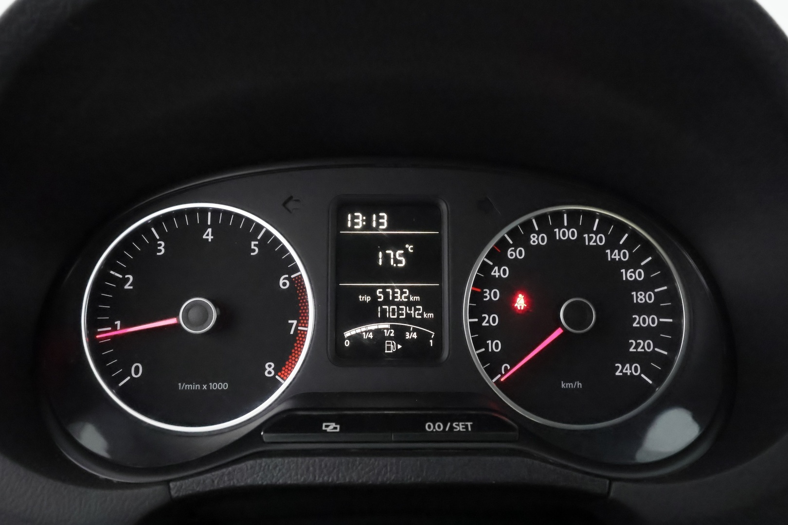 VOLKSWAGEN Polo 2011