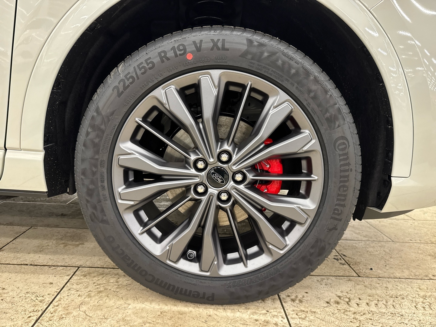 FORD Kuga 2026