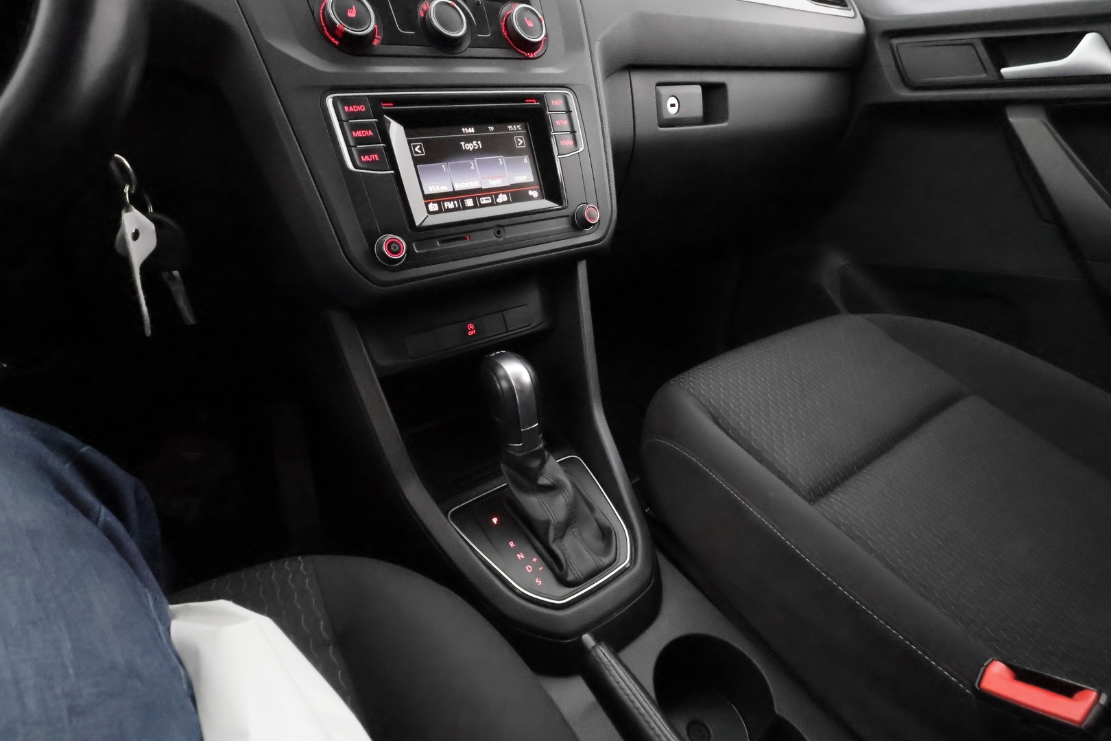 VOLKSWAGEN Caddy Maxi 2016