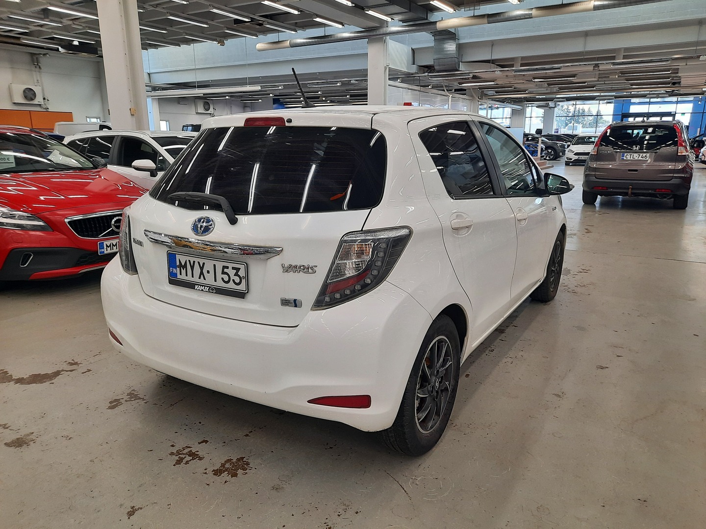 TOYOTA Yaris 2012
