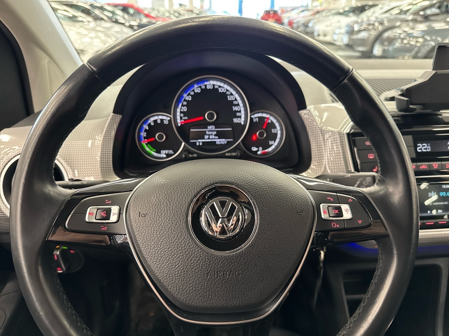 VOLKSWAGEN up! 2018