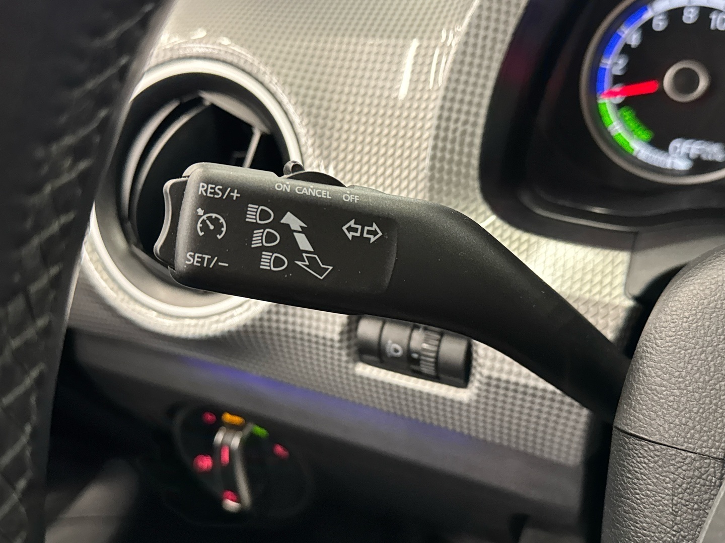 VOLKSWAGEN up! 2018