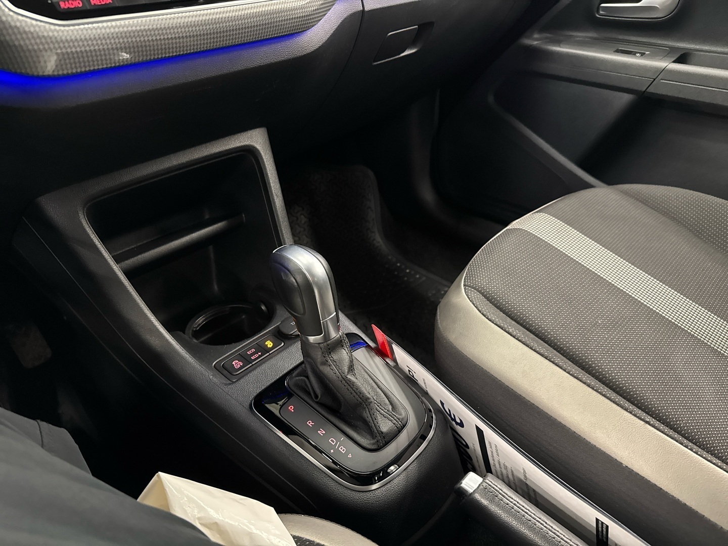 VOLKSWAGEN up! 2018