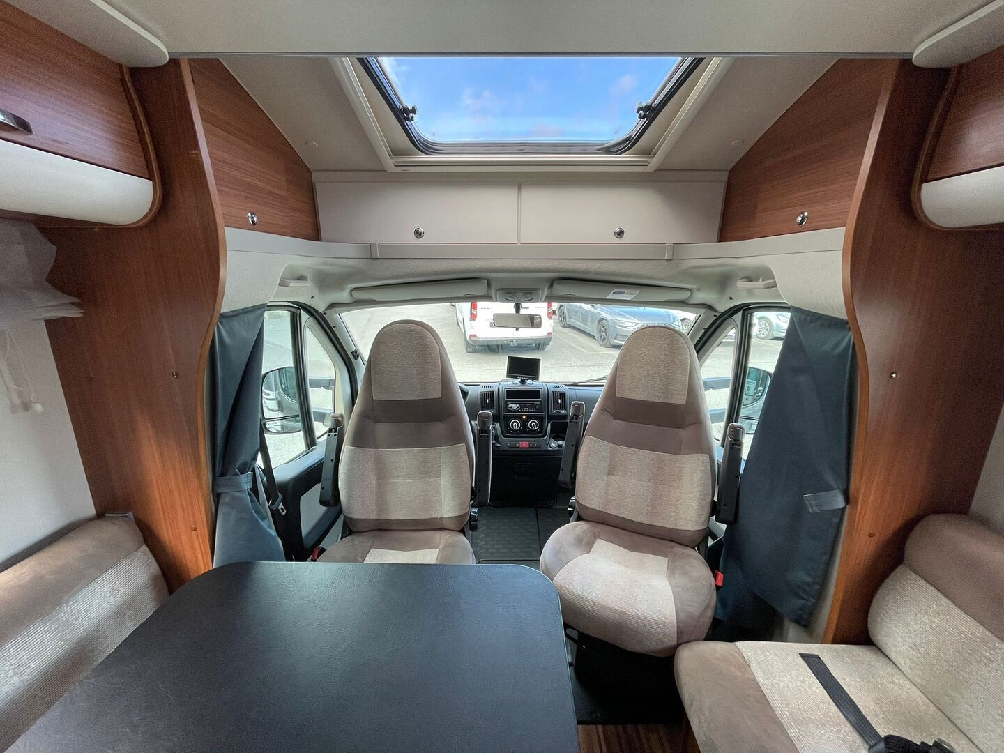 ADRIA Matrix Plus 680 SP 2012