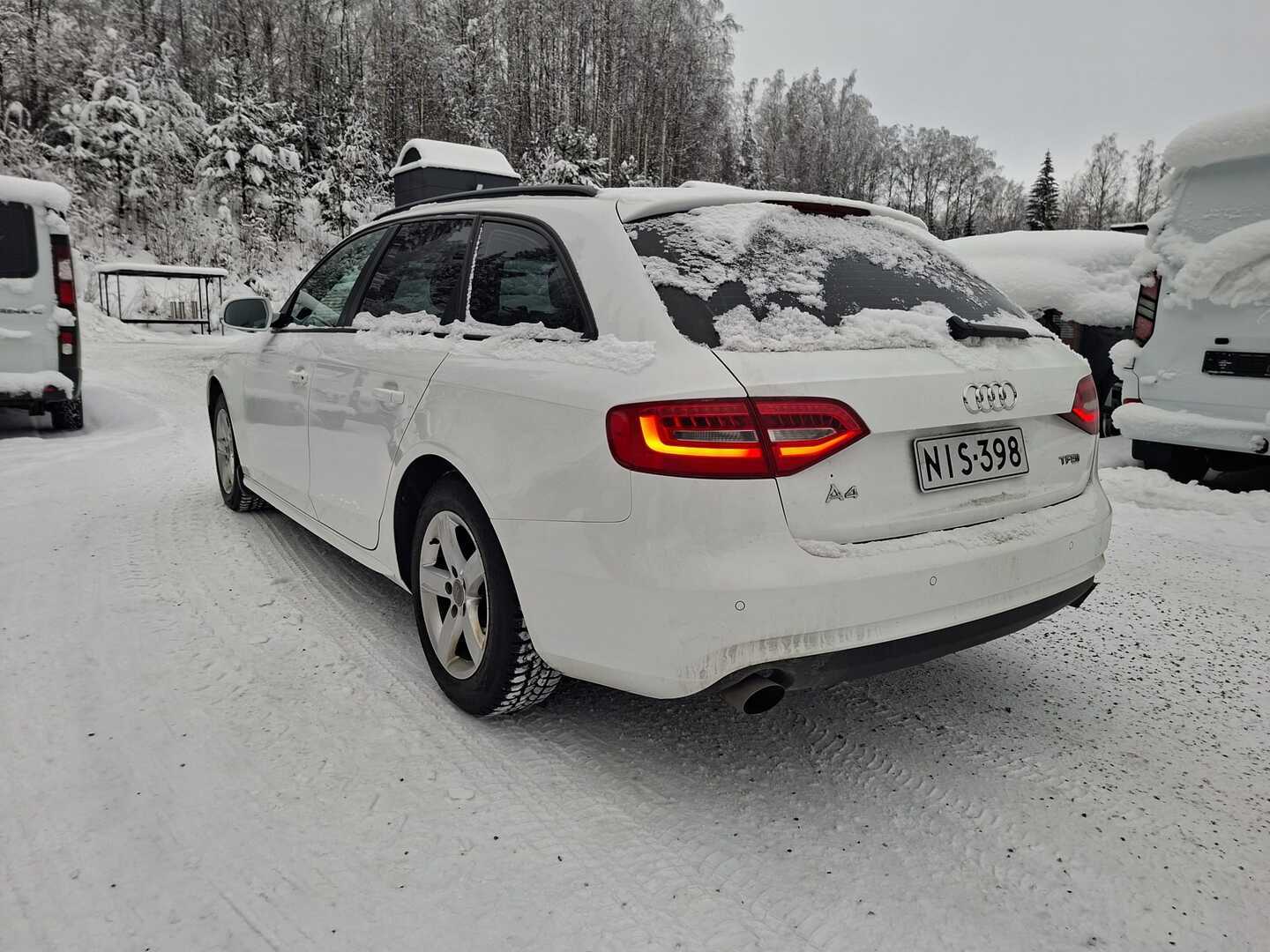 AUDI A4 2012