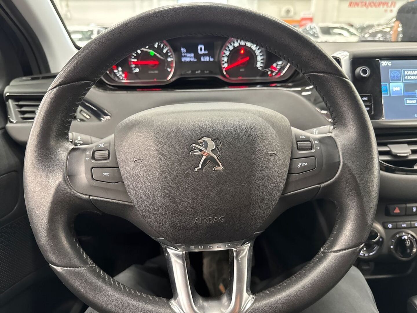 PEUGEOT 208 2014