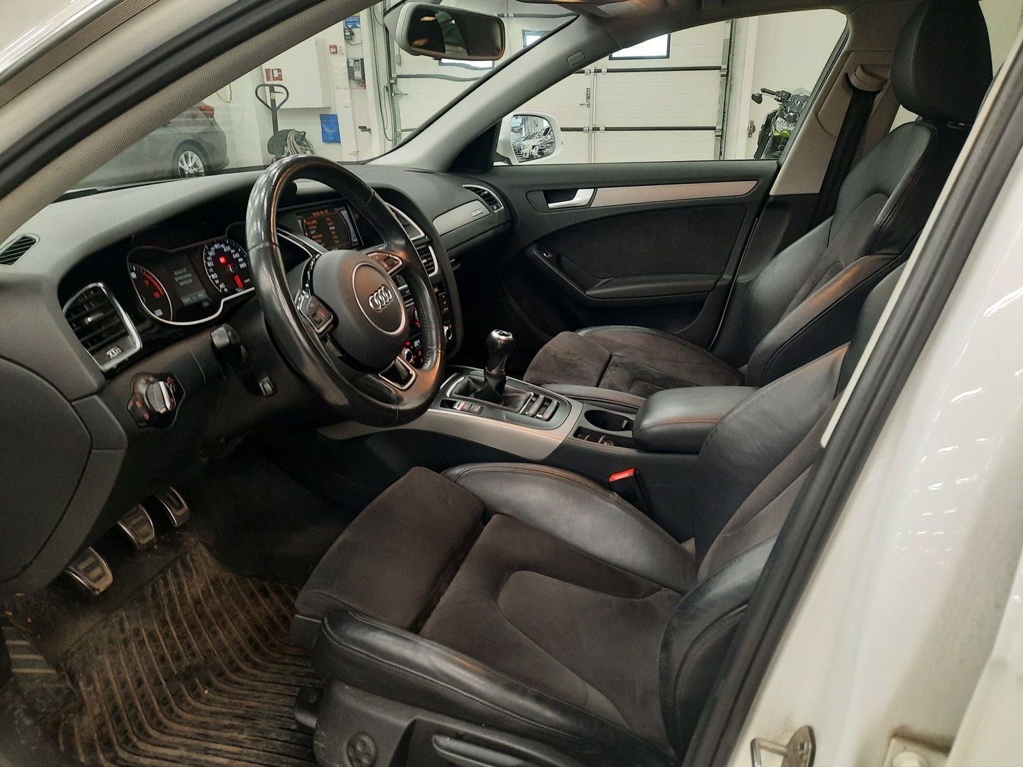 AUDI A4 2014