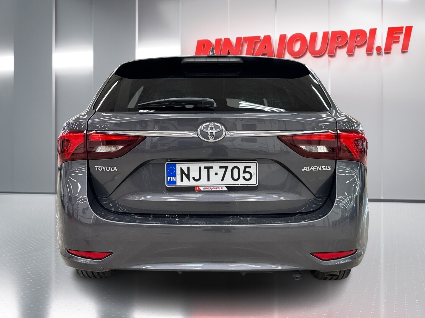 TOYOTA Avensis 2015