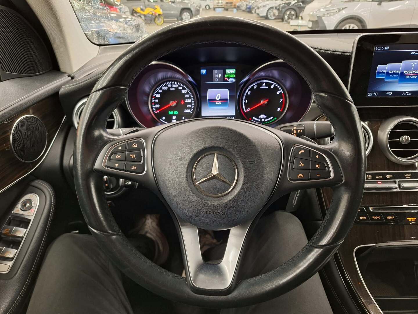 MERCEDES-BENZ GLC 2016