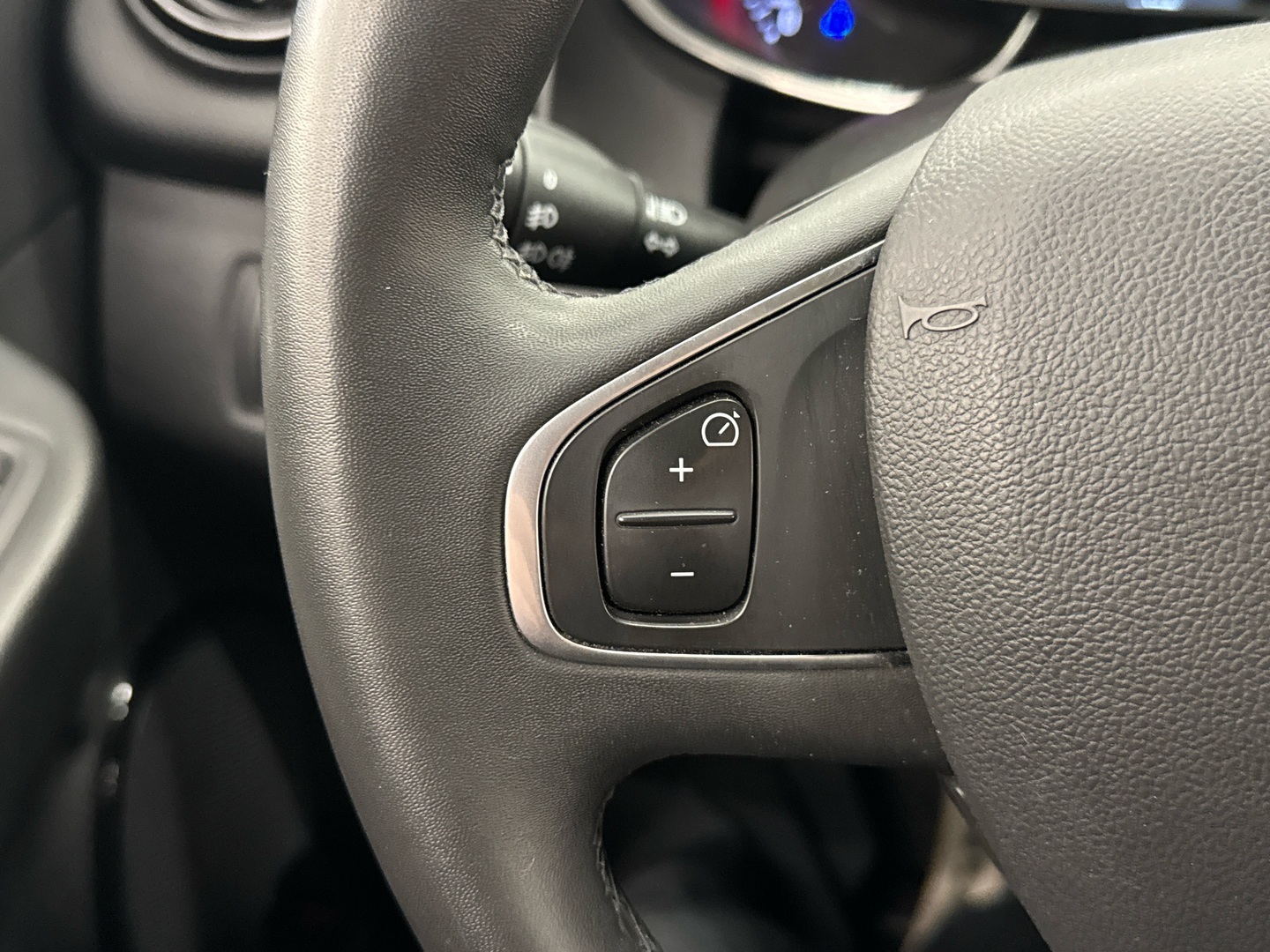 RENAULT Clio 2018
