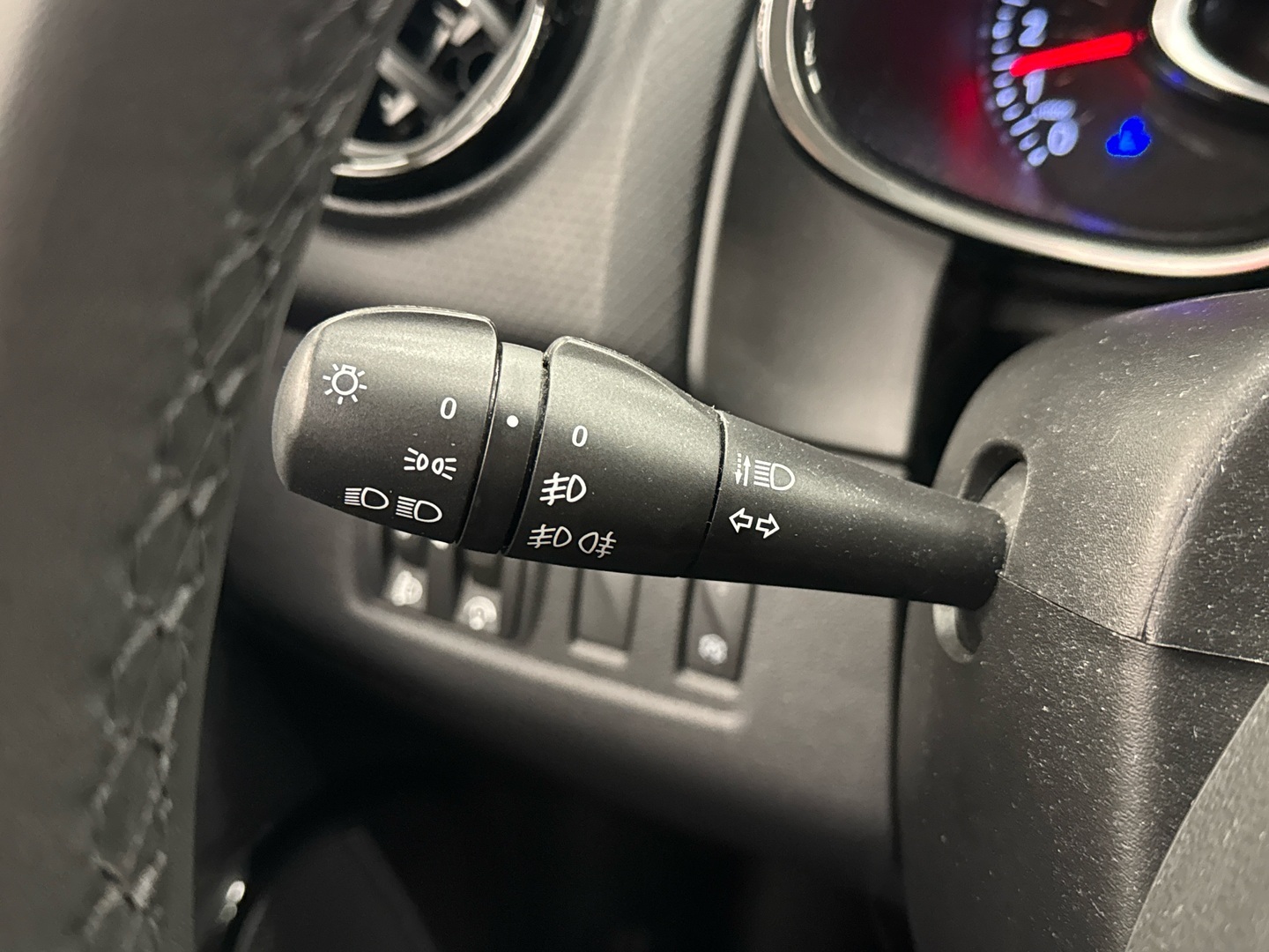 RENAULT Clio 2018