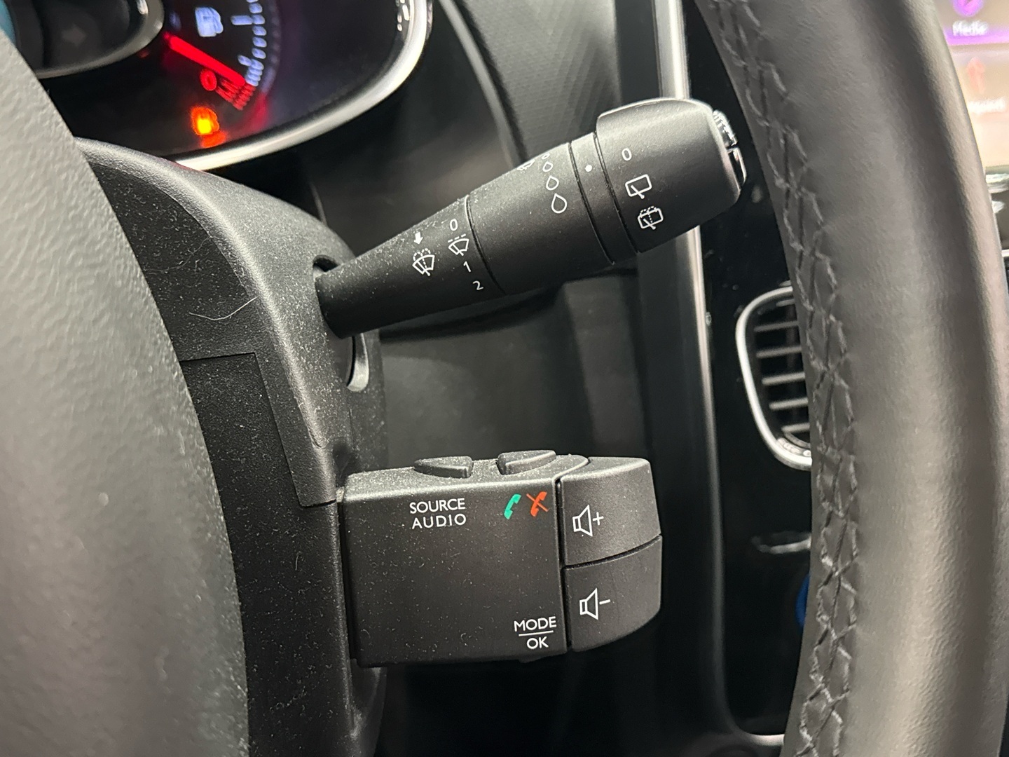 RENAULT Clio 2018
