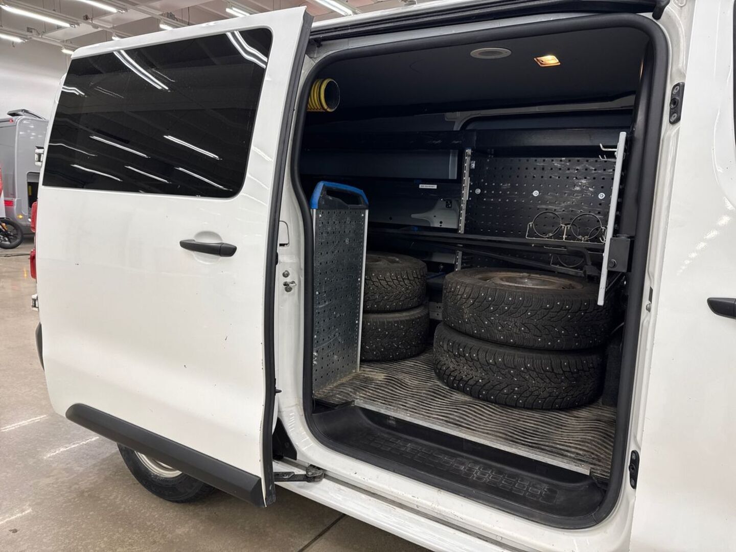 TOYOTA Proace 2021