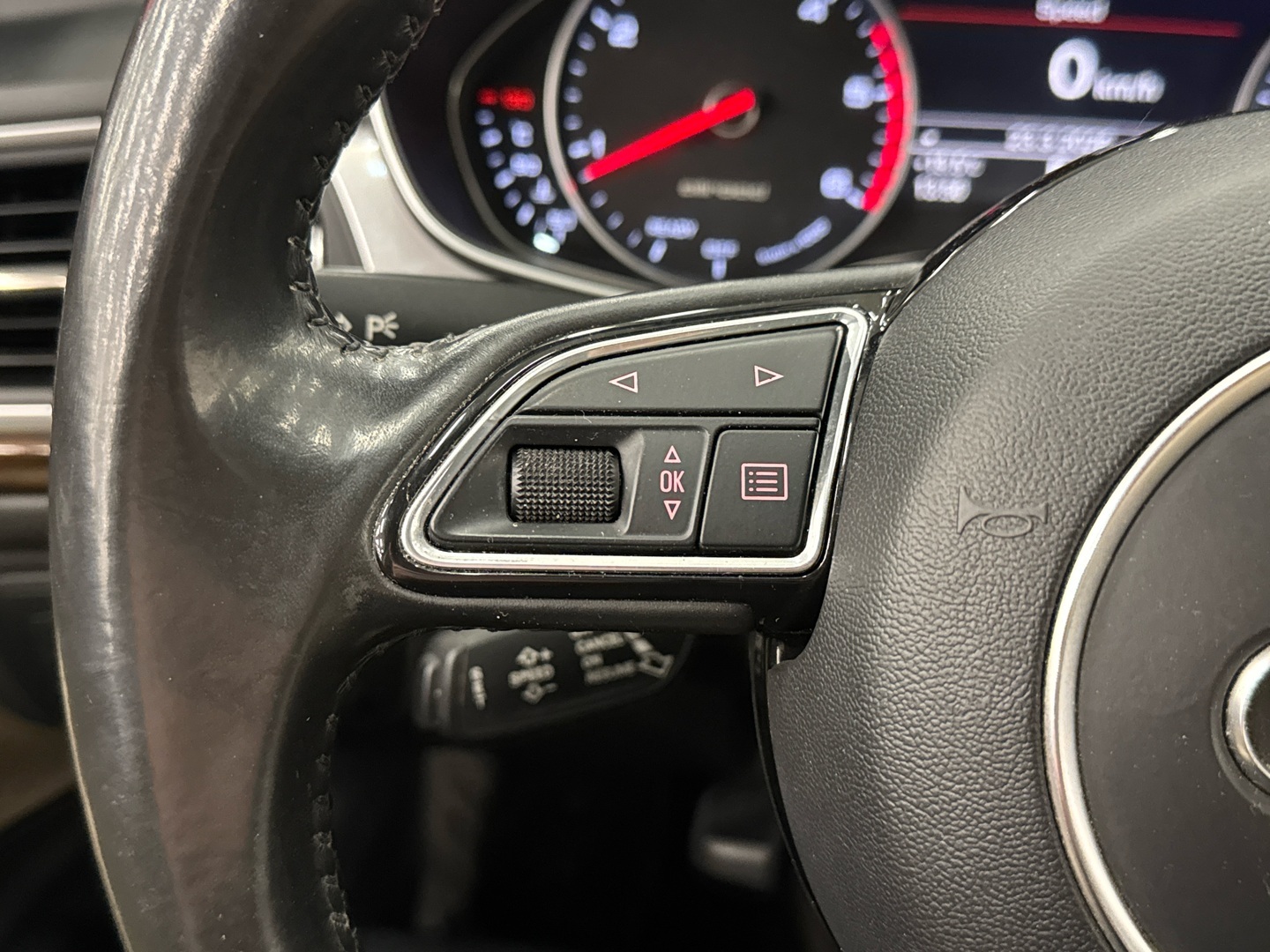 AUDI A6 allroad quattro 2015