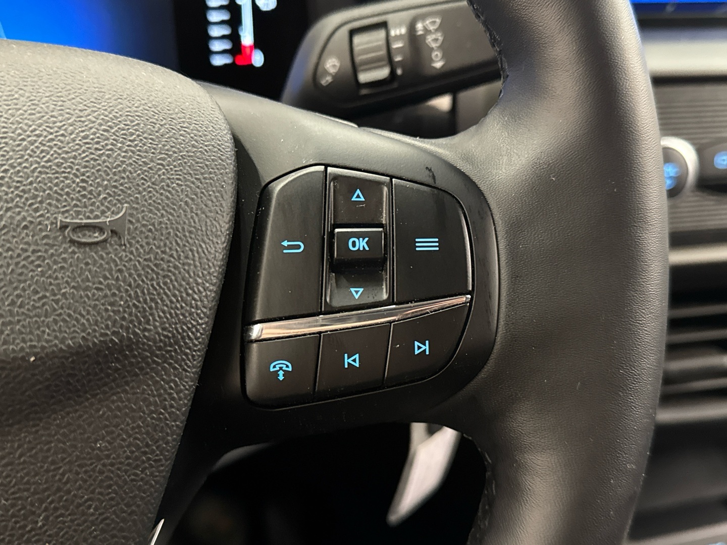 FORD Transit Courier 2024