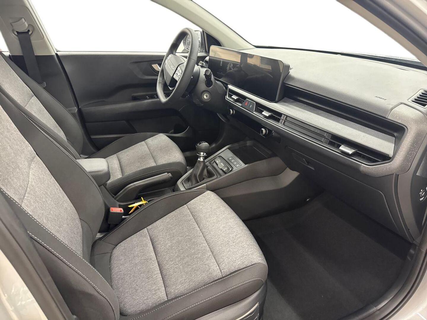 KIA Stonic 9