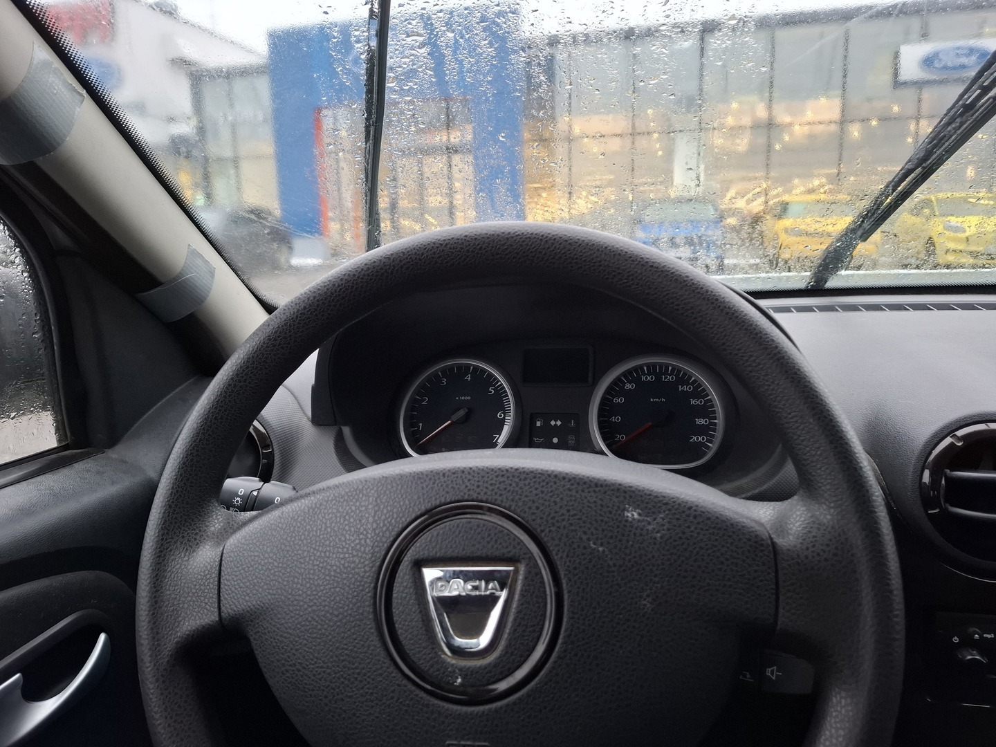 DACIA Duster 2012