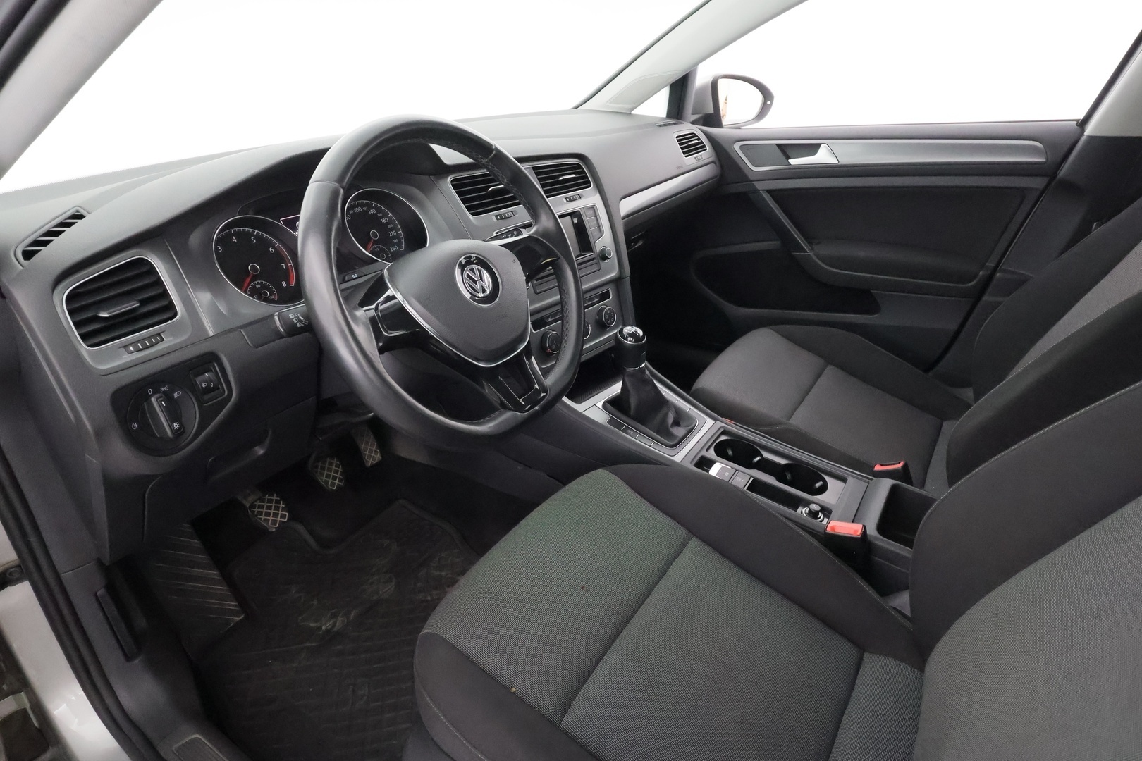 VOLKSWAGEN Golf 2014