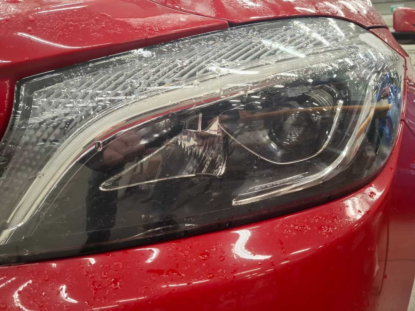 MERCEDES-BENZ A 2016