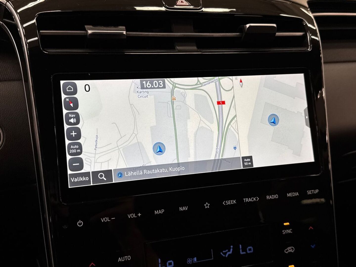 HYUNDAI Tucson 24