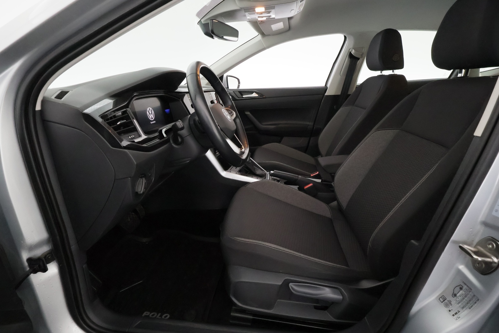 VOLKSWAGEN Polo 2022