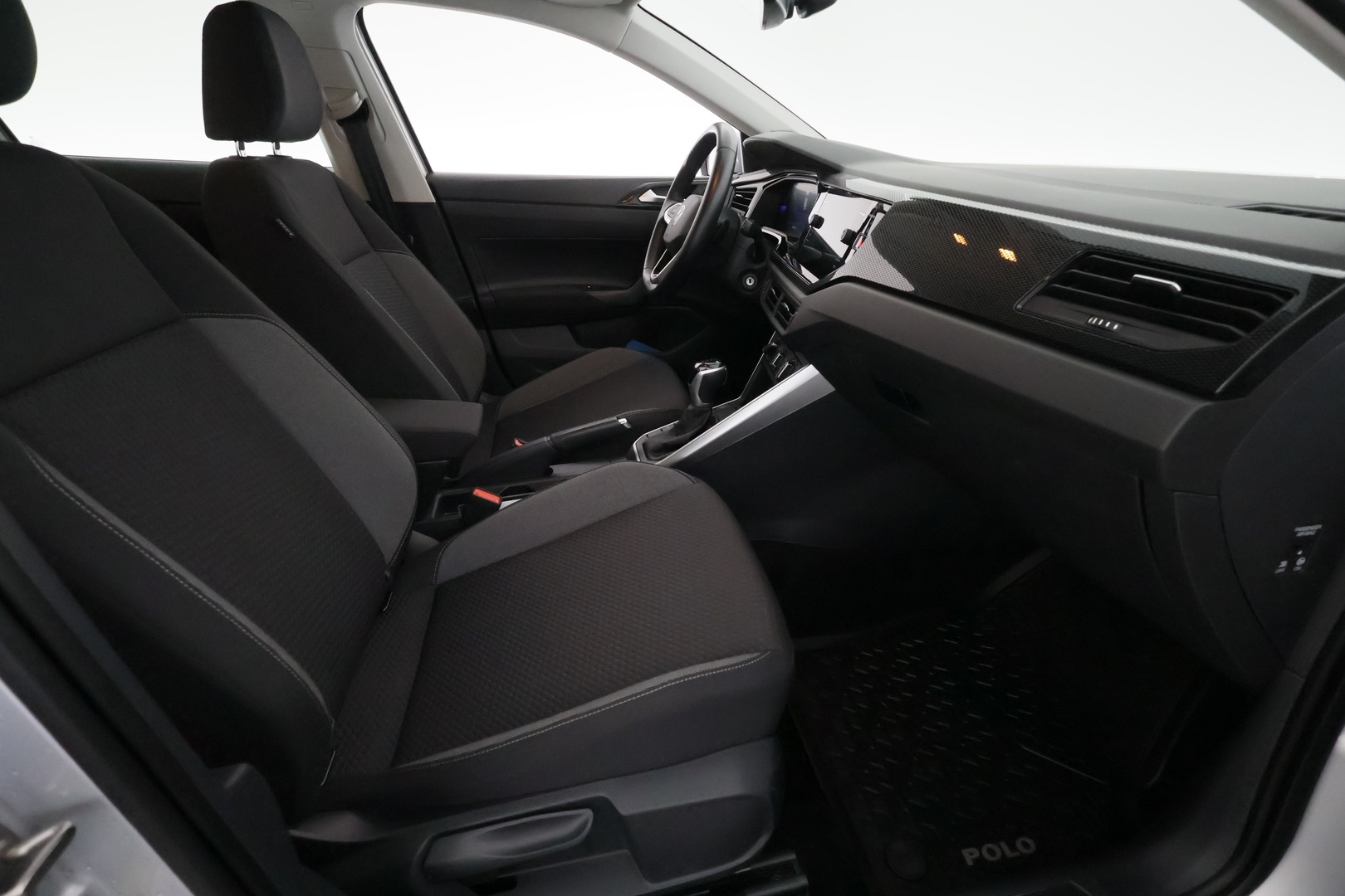 VOLKSWAGEN Polo 2022