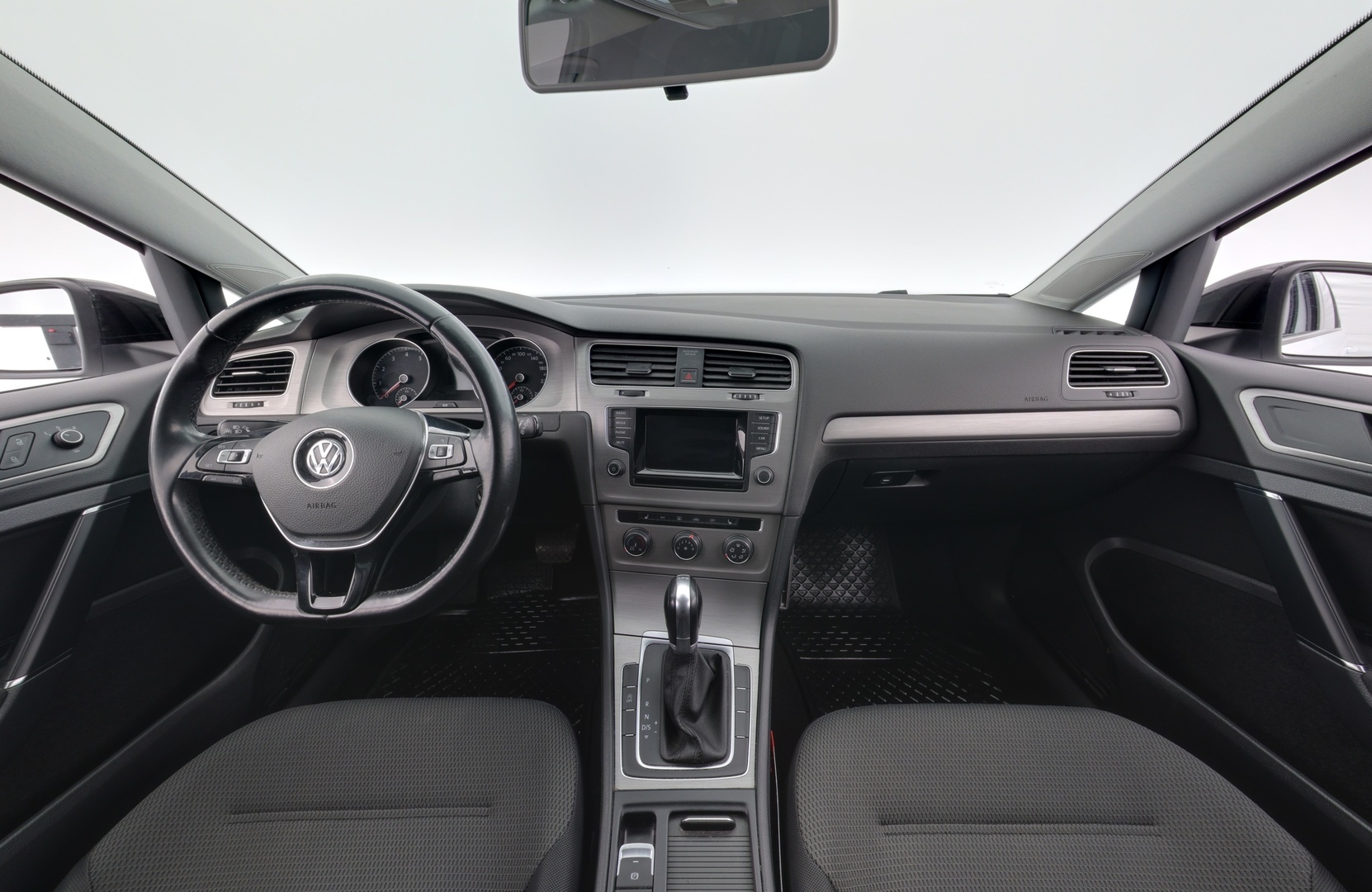 VOLKSWAGEN Golf 2015