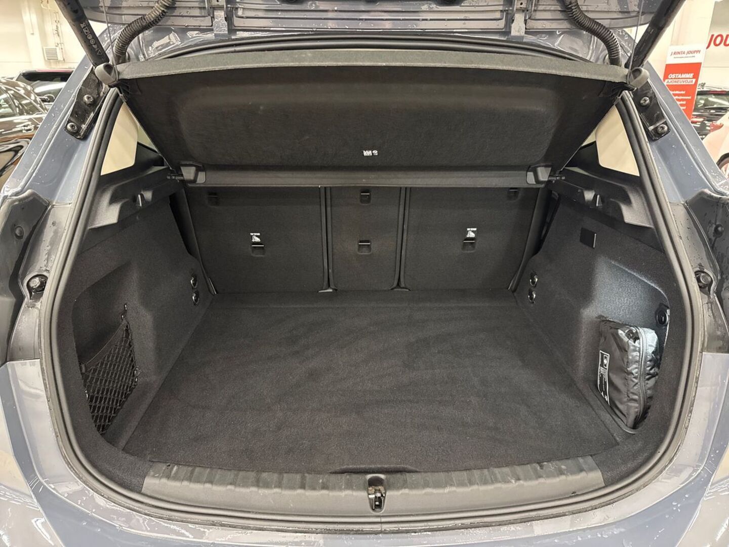 BMW 225 2023