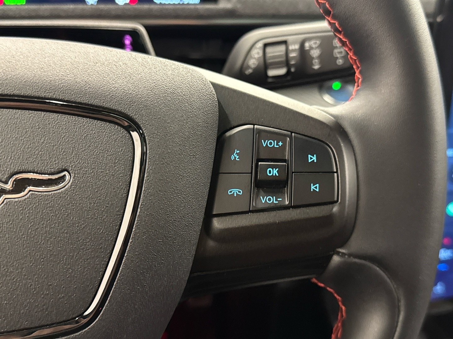 FORD Mustang Mach-E 2023