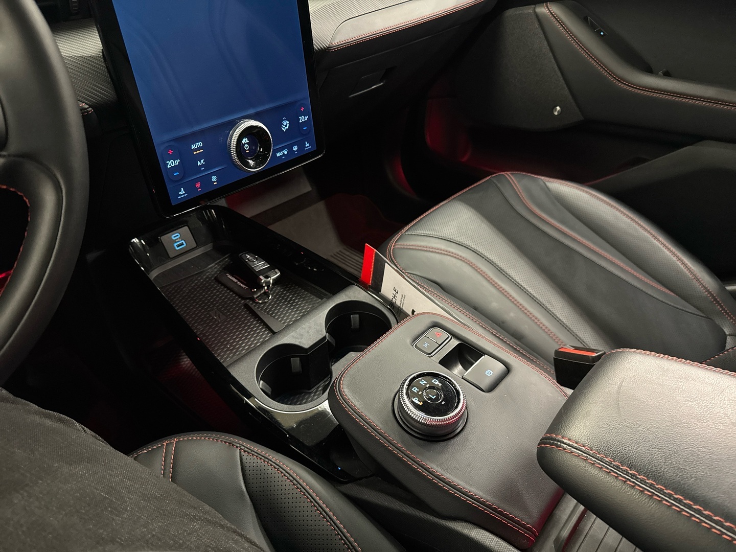 FORD Mustang Mach-E 2023